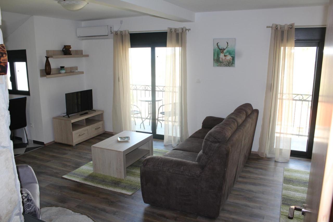 Forest Apartments Kotor Extérieur photo
