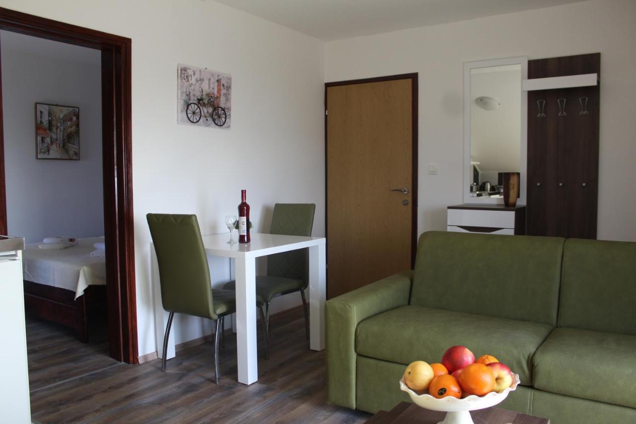 Forest Apartments Kotor Extérieur photo